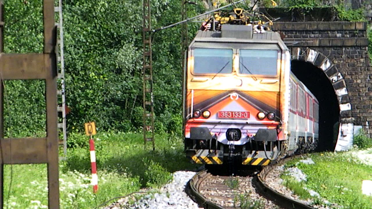 Strečno
