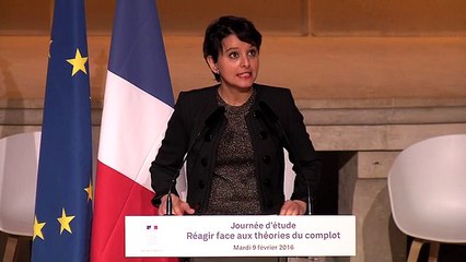 Quand Najat Vallaud-Belkacem se paye les théories du complot