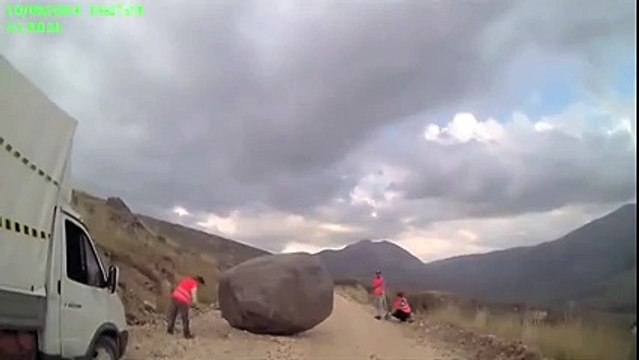 Harbiden Yok Böyle Bir Şey!! Kadına Dikkat!! Yok Böyle Bir Ş