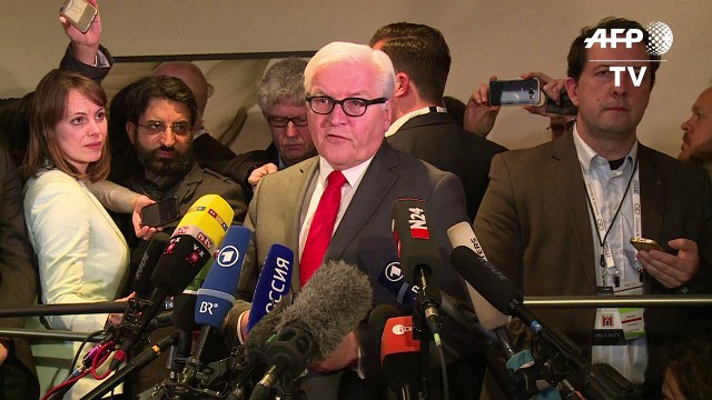 Ayrault au Quai d'Orsay: Steinmeier se dit très heureux