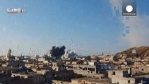 Rusya BM uyarısına rağmen Halep'i bombalıyor