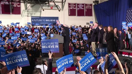 Sanders arrecada 5 milhões de dólares após vitória