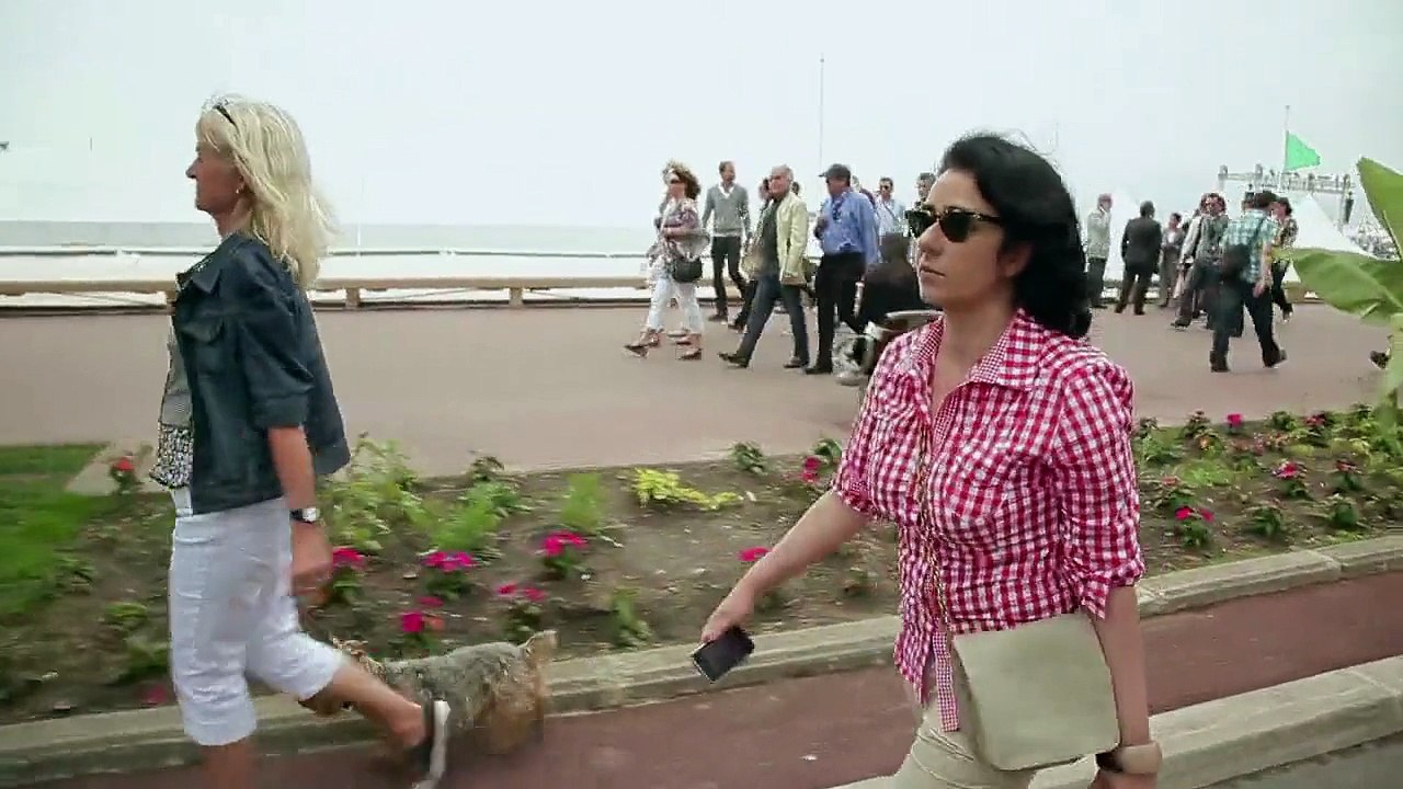 Kilani - "Mon premier Cannes" par LeMonde.fr avec la réalisatrice marocaine Leïla Kilani pour "Sur la planche" à la Quinzaine des réalisateurs