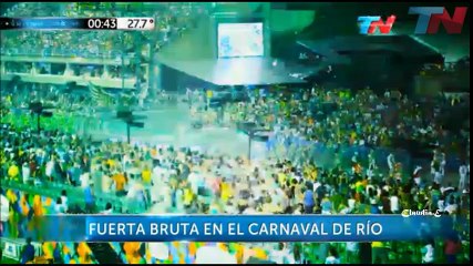 Fuerza bruta en el Carnaval de Río TN de noche