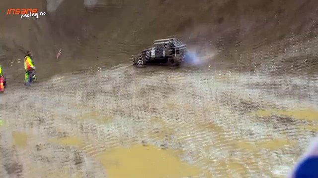 Insane Crash and Wreck! - Formula Offroad 4x4