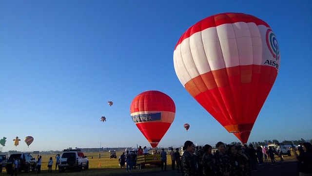 Philippine International Hot Air Balloon Fiesta In Action 9