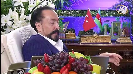 Melekler, cennet evleri evrimle değil, Allah'ın Ol demesiyle yaratılır.