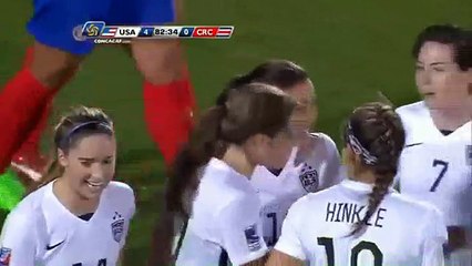 Kadın futbolcudan harika kontrol!