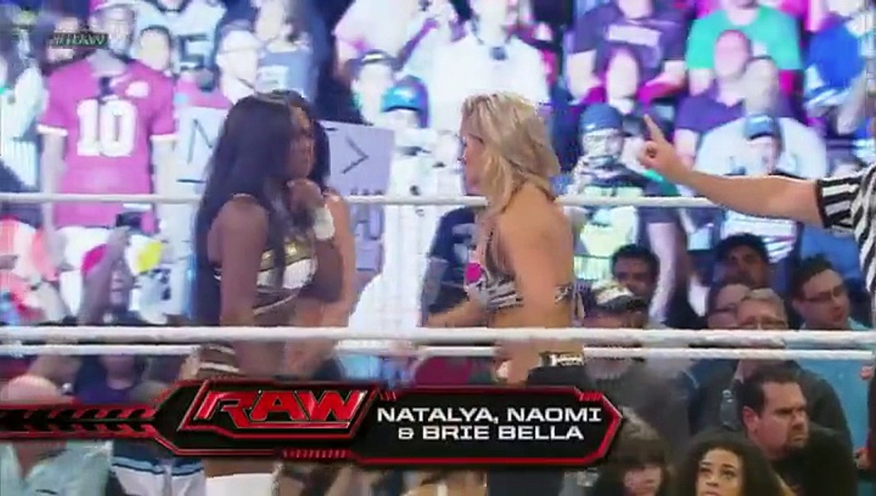 Naomi, Natalya & Brie Bella vs Alicia Fox, Aksana & Layla / Cameron,Eva Marie,Jojo,Nikki Bella,Aj Lee