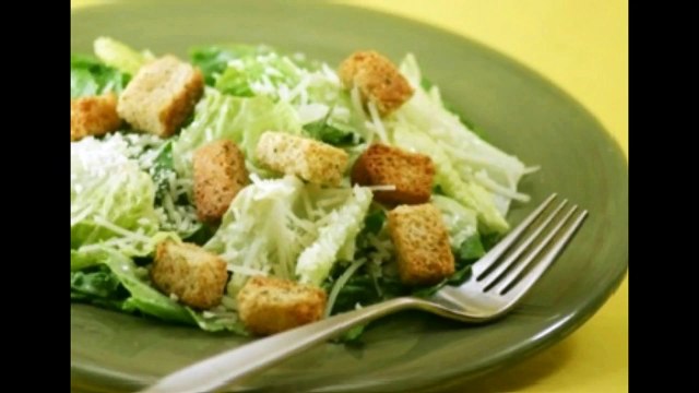 Как приготовить салат Цезарь