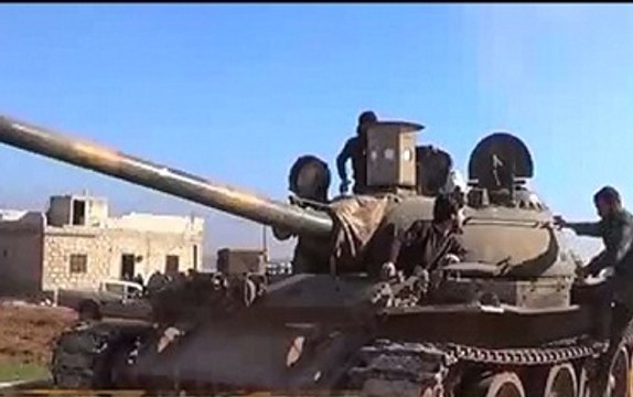 Смертельный номер: ополченцы уничтожили штаб боевиков ИГИЛ в Сирии, переодевшись в форму террористов