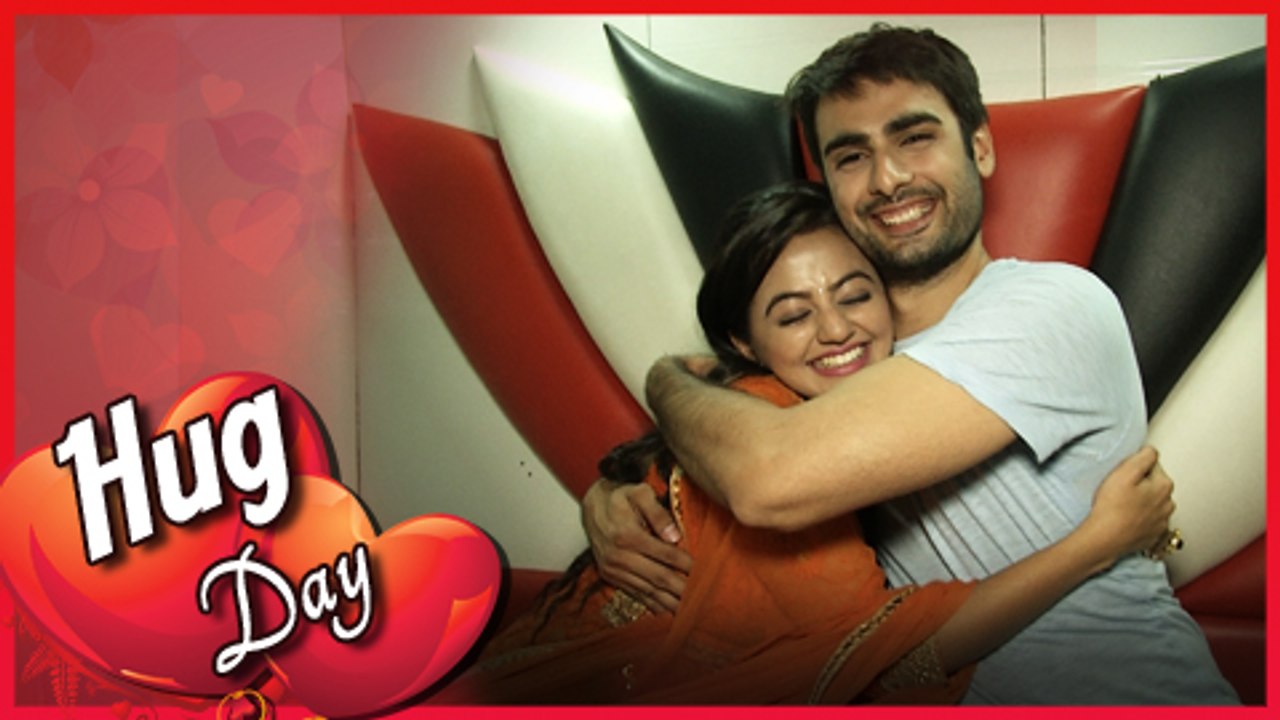 Swara & Sanskaar aka SwaSan's Big Hug For Fans | Hug Day | Valentine's Week Special