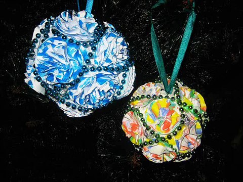 DIY Яркие новогодние шары из бумажных цветов своими руками. Мастер класс