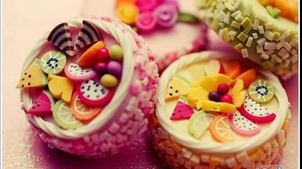 Как украсить пирожные