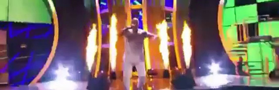 Latin Grammy Ödülleri'nde Efsane Sahne Şovu