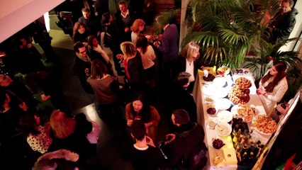 Exposition "Moments Suspendus" By Nikos - Atlantis Télévision