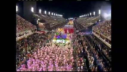 Carnavalesco conta os segredos da Mangueira para levar o título de 2016