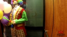 KILLER CLOWN VS BIRTHDAY CLOWN - Best Elevator Scare Prank - Scary Pranks 2015 (Prank King