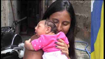 La lucha de una madre brasileña por criar a su hija con microcefalia