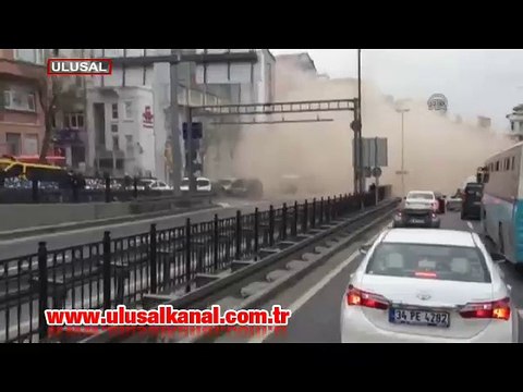 Beyoğlu'nda iki bina çöktü - Tarlabaşı Bulvarı toz bulutuna büründü