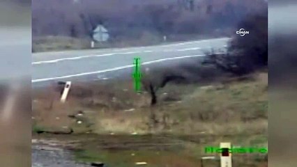 Diyarbakır’da yola döşenmiş 50 kilogram bomba bulundu