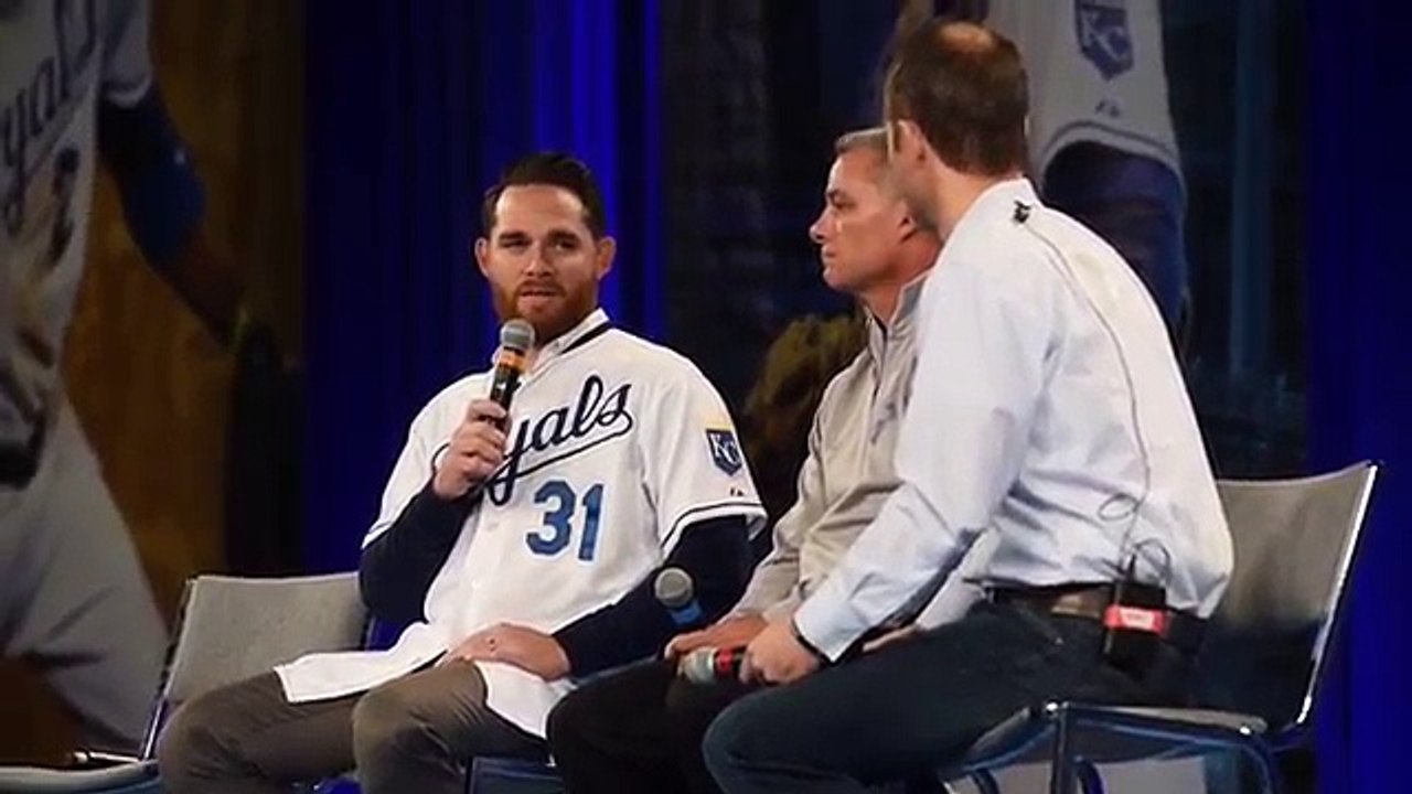Royals pitcher Ian Kennedy introduced at FanFest (News World)