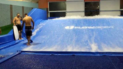 Серфинг в Москве! Искусственная волна