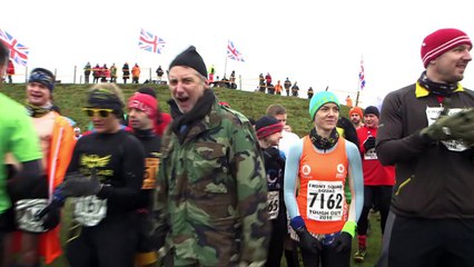 Extrait d'Antoine à la tough guy competition - L'émission d'Antoine du 12/02 - CANAL+