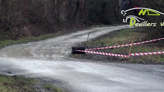 Серьезная авария на треке в ралли