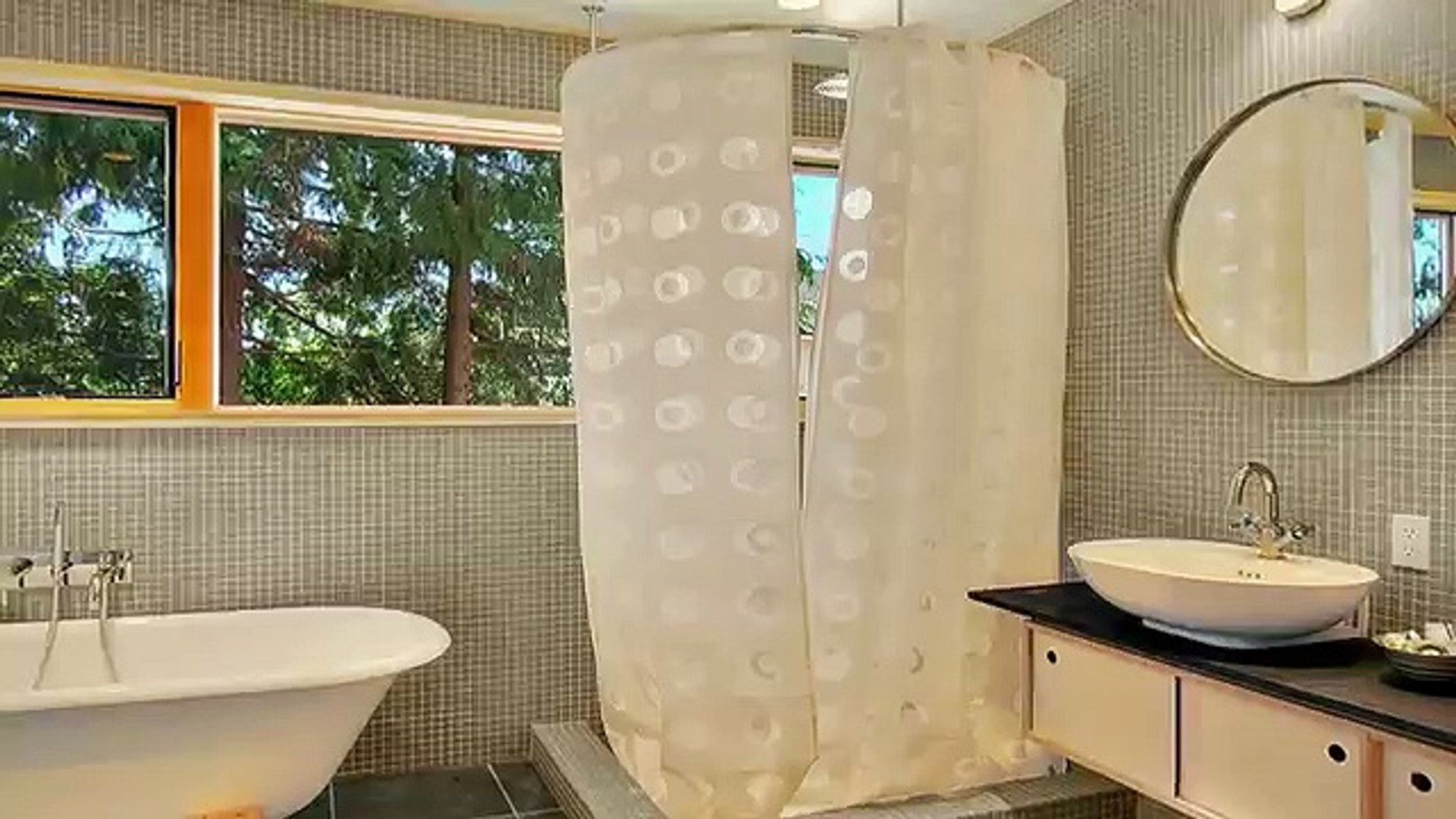 ⁣Шторка для ванной