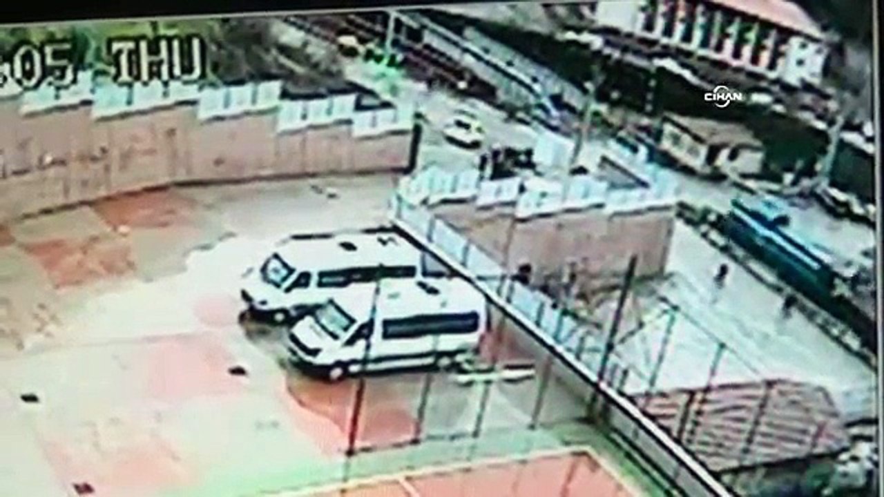 Baba katilinin polisle çatışma anları güvenlik kamerasında