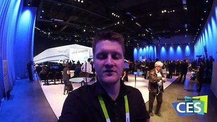 CES 2015- VW zeigt sparsamen eGolf und den flotten Golf R Touch
