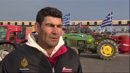 Crook-wielding farmers clash with Greek police