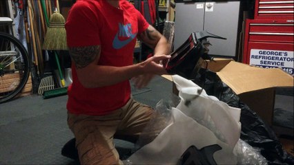 Mustang 13/14 Tail lights unboxing and install!! (Vlog 2)