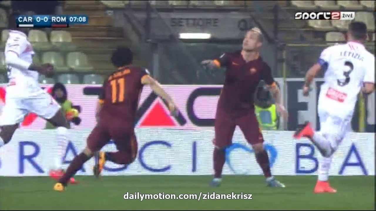 Radja Nainggolan Fantastic Backheel Pass - Carpi v. AS Roma 12.02.2016 HD