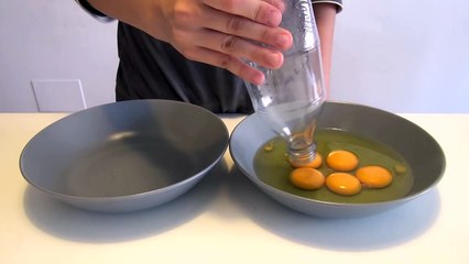 Как быстро и просто отделить Яичный желток от Белка