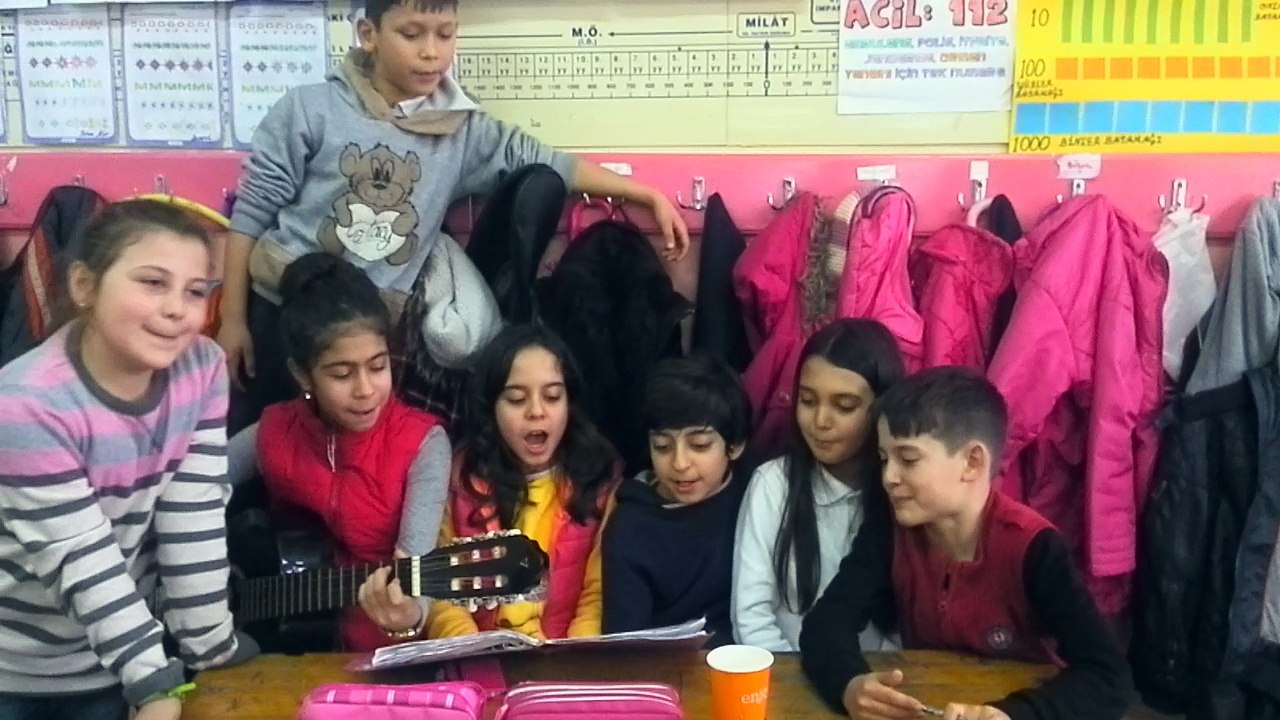 4-D SINIFI -EKSİK ŞARKISI