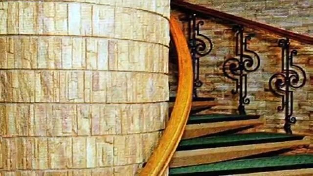 Искусственный камень в интерьере прихожей