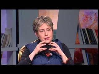 Elsa Ballauri e ftuar në "Kronikë e Pambaruar"- Ora News