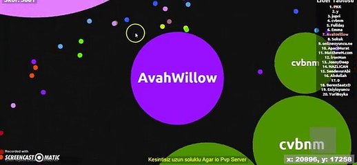 Playing an agar io game! I'ts called OnlineOyuncu!