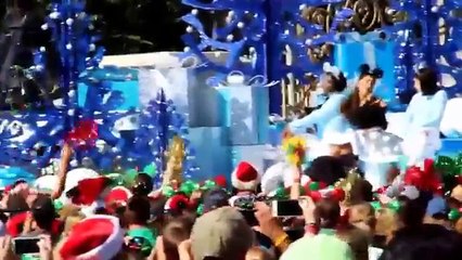 Ariana Grande Amazing Performance at Walt Disney Resort (Video HD)