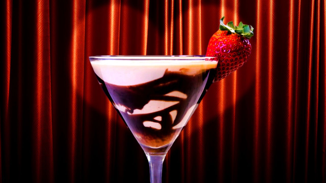 Make a Toast to Love This Valentine’s day With Our Chocolate Covered Strawberry Martini