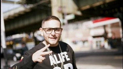 Sanremo 2016 Rocco Hunt: "Questa canzone parla di rivoluzione"