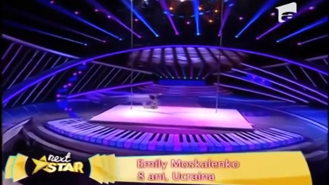 8-летняя гимнастка лишила судей дара речи