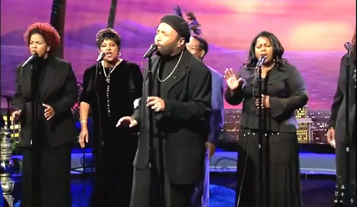 TBN Announces Death of Pastor Andrae Crouch
