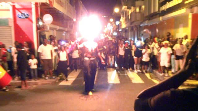 Défilé basse terre Guadeloupe
