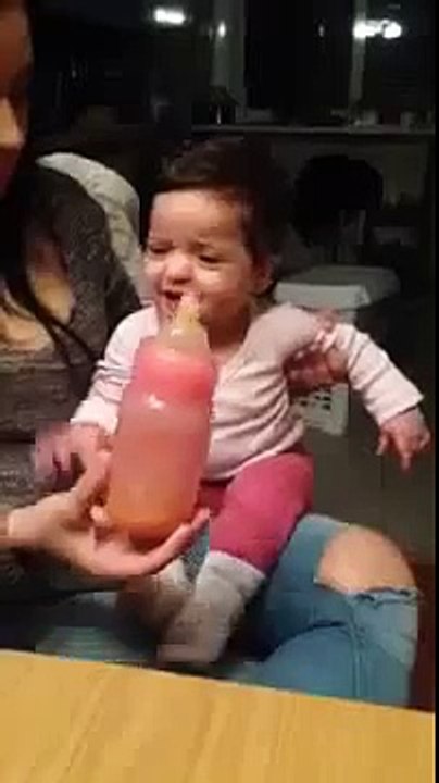 ESTE NIÑO SI QUE SABE (360p)