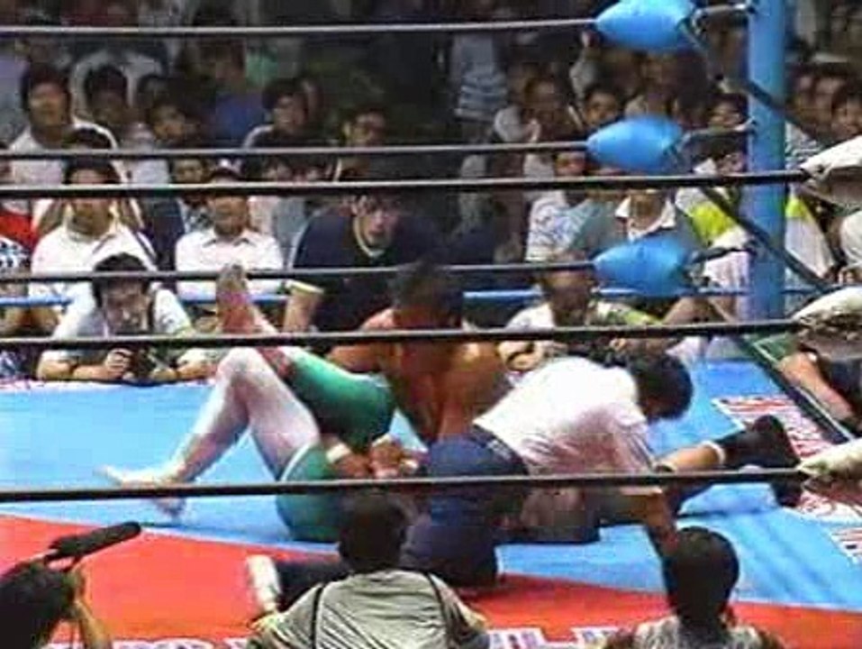 Jumbo Tsuruta vs Mitsuharu Misawa 01/09/90