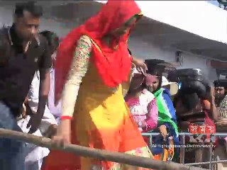 টেকনাফ-সেন্টমার্টিন নৌরুটে ঝুঁকি নিয়ে জাহাজ চলাচল