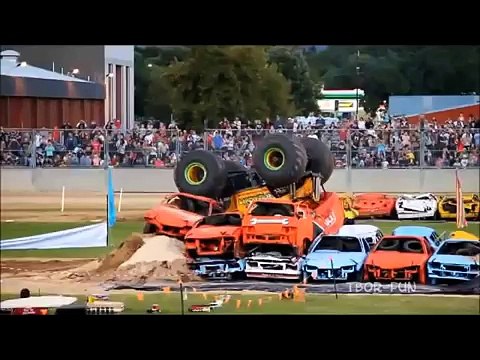 Best of monster truck fails, bloopers, crash and backflips